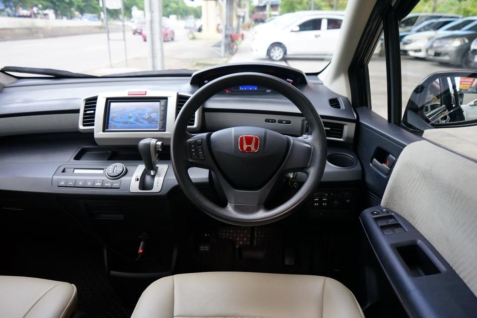 🚩HONDA FREED 1.5 EL 2013 16