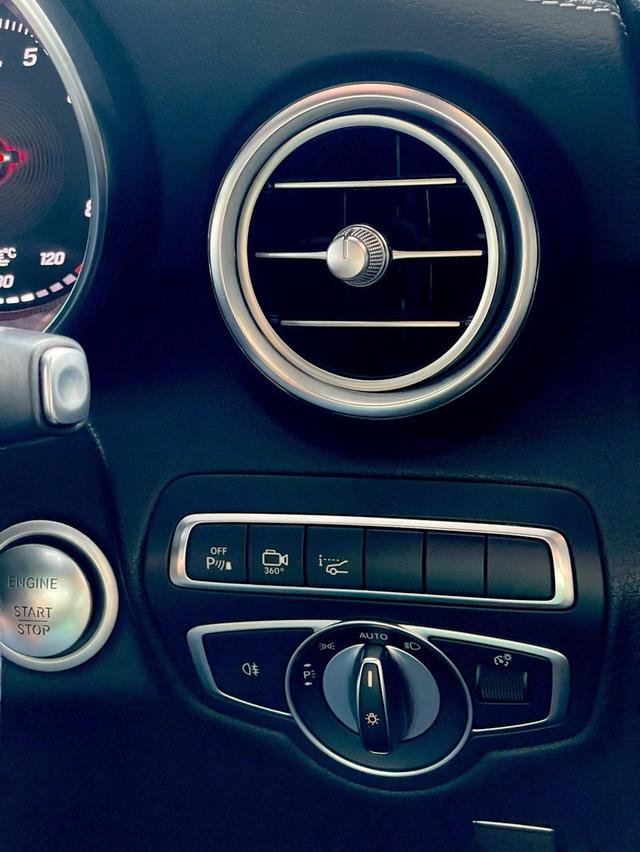 ขาย Benz Glc250 Coupe Amg ปี18 9