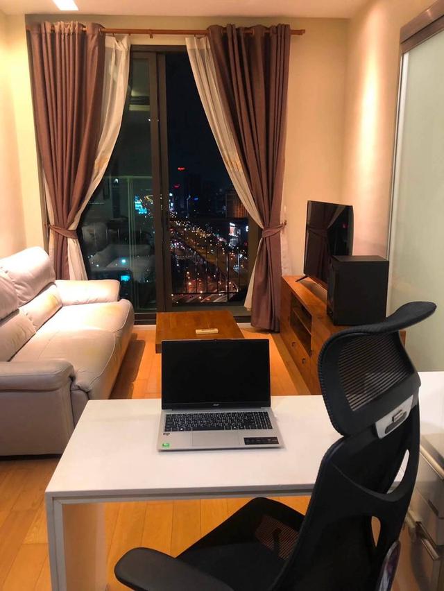 ขายคอนโด Equinox พหล-วิภา แนวรถไฟฟ้า BTS และ MRT 3