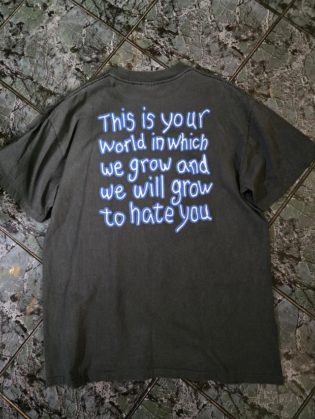 เสื้อยืดมือสอง 2