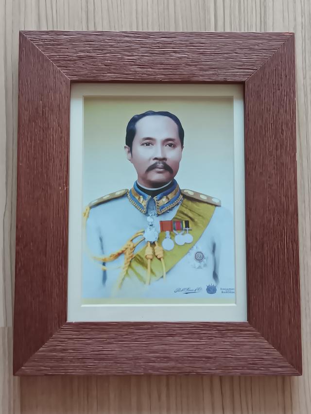 กรอบรูปมงคลไม้เก่าวินเทจ 1