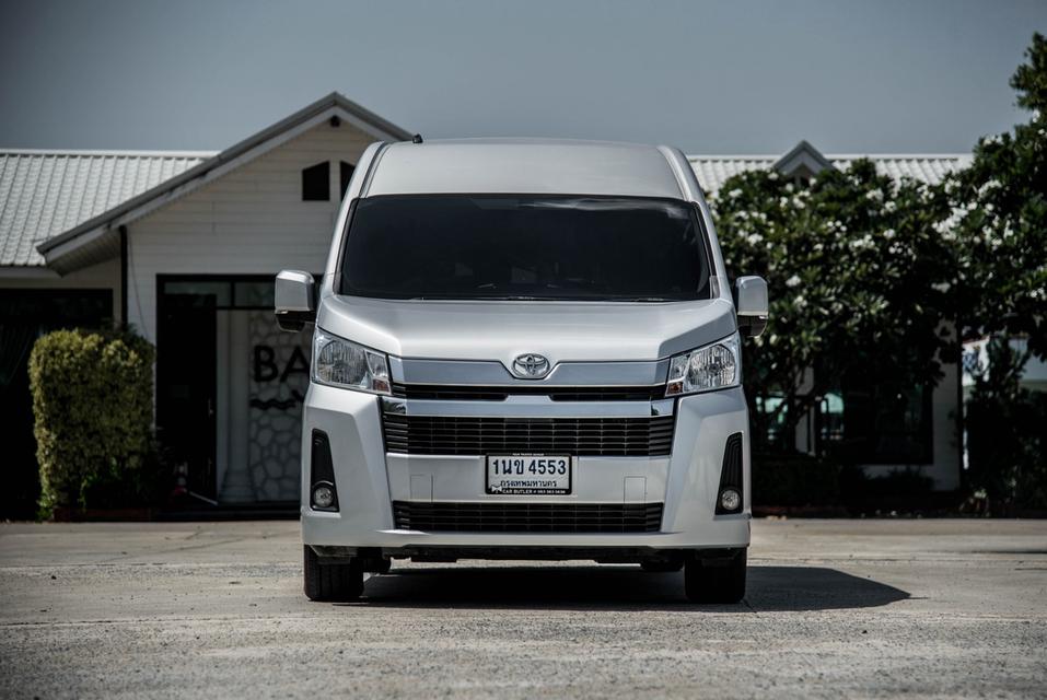 TOYOTA Commuter 2.8 Diesel 6MT 2020