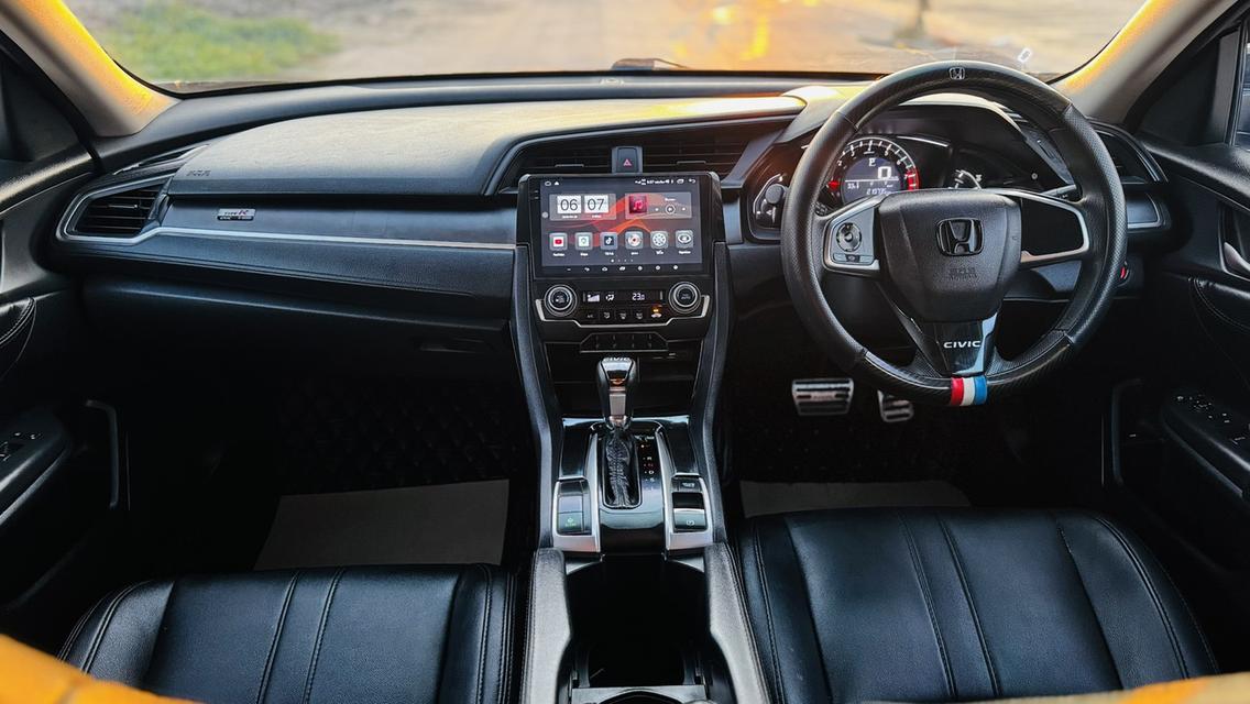 HONDA CIVIC FC 1.8E ปี16 รูปที่ 13