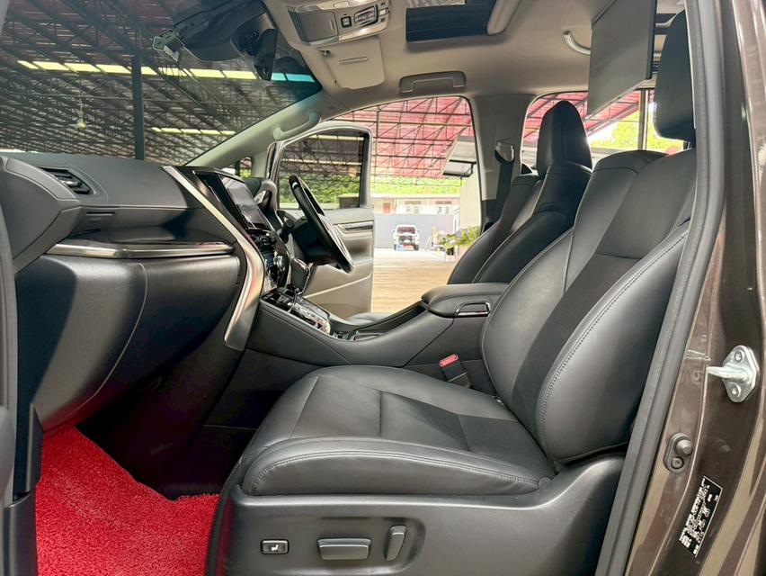 Toyota vellfire 2.5 ZG (เบนซิน ล้วน) ปี 2023 วิ่ง 22,000 กม รูปที่ 15