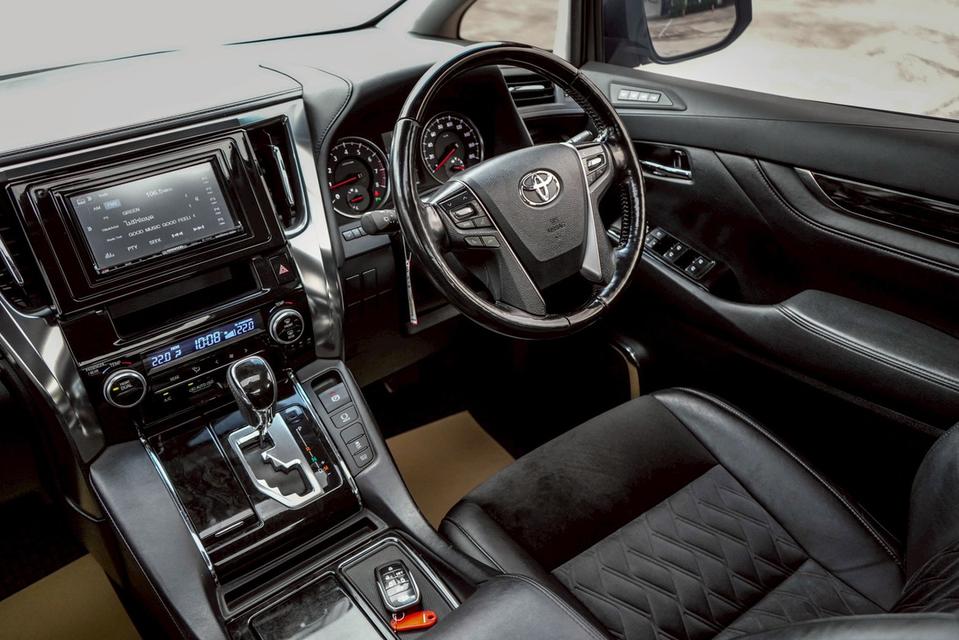Toyota ALPHARD 2.5 auto 16