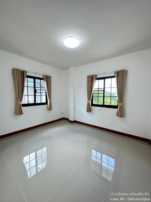 ฟลอร่าวิลล์ สุวินทวงศ์ 13