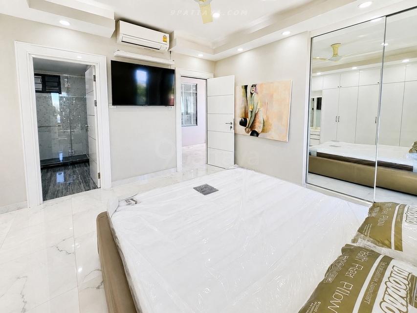 For Sale / For Rent — Spacious Condo at Tropicana Condo, Pratumnak Hill PattayaSpacious condo for sale and rent at Tropicana Condo, Pratumnak Hill 6