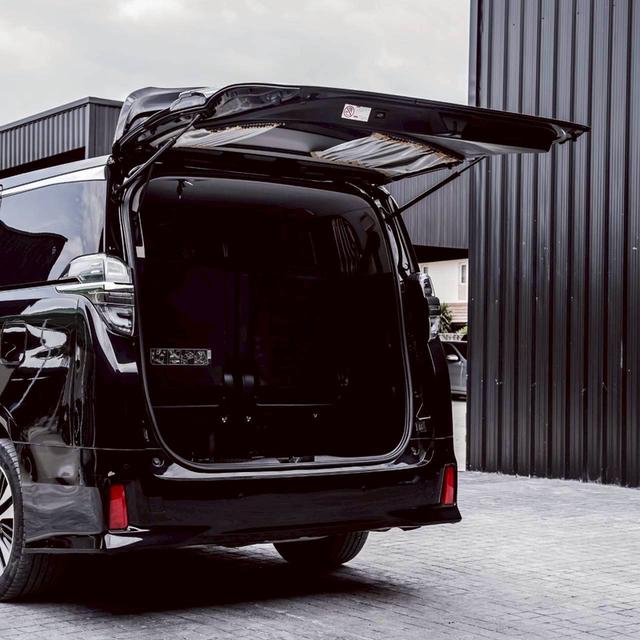 รหัสรถ 67GG8433 2018 VELLFIRE ZG EDITION TOP สุดวิ่ง ไป 15