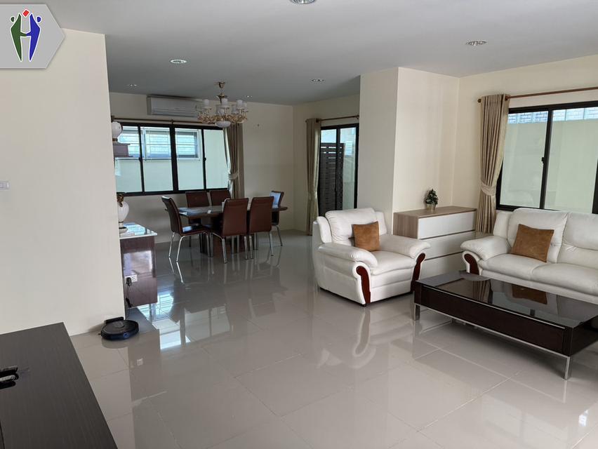 บ้านสองชั้น ให้เช่า ถนนพัฒนาการ เนินพลับหวาน 2