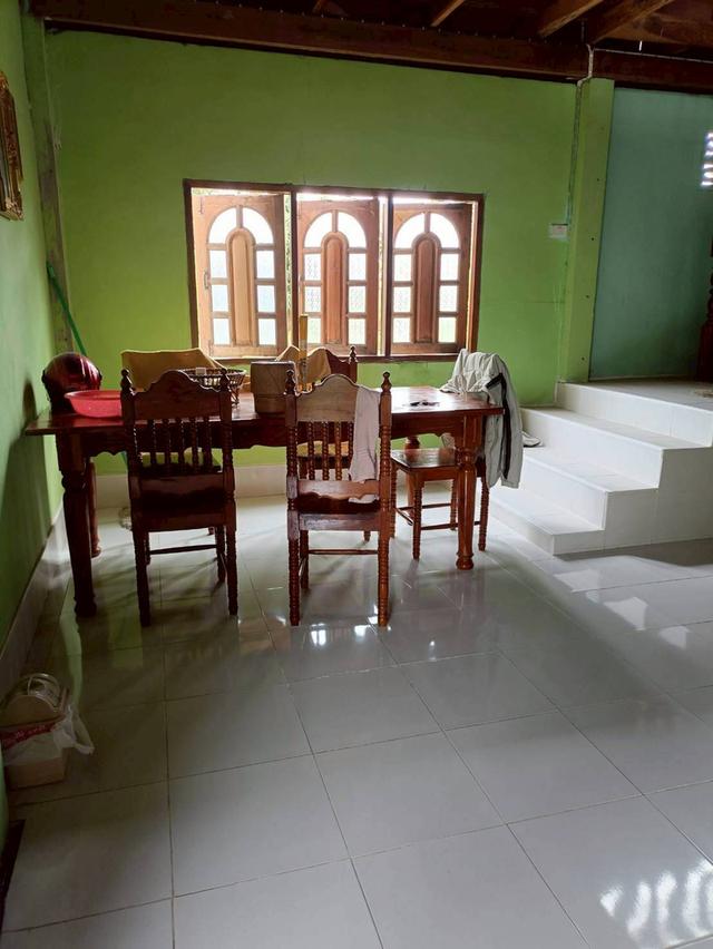 ขายบ้านจังหวัดมุกดาหาร บ้านเดี่ยว 2 ชั้น 1ไร่ 1งาน 30ตร.วา ราคา 1.7ล. 6