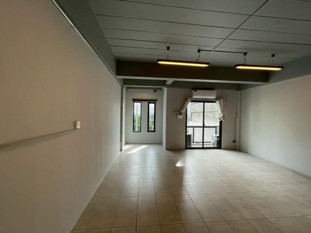 ขายทาวน์โฮม3ชั้น31.6 ตร.ม.ย่านลาดพร้าวบางกะปิรามคำแหงซอยลาดพร้าว124ใกล้MRTมหาดไทย 7