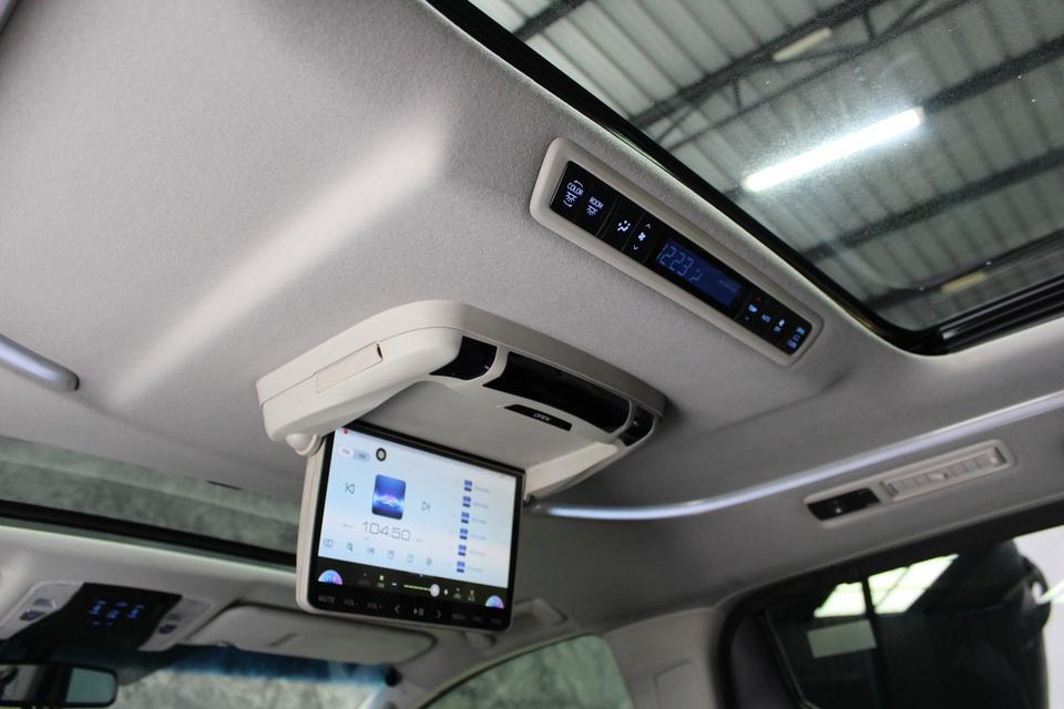รหัสรถ JRS5462 TOYOTA VELLFIRE 40 Look ปี 2017 17
