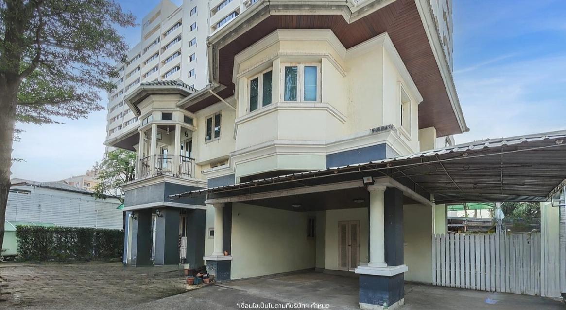 ขายบ้านเดี่ยวมือสอง ซอยติวานนท์ 18 แยก 3/8 เนื้อที่ 125 ตร.ว. ใกล้ทางด่วนศรีรัช และรถไฟฟ้าสายสีม่วงสถานีกระทรวงสาธารณสุข 1