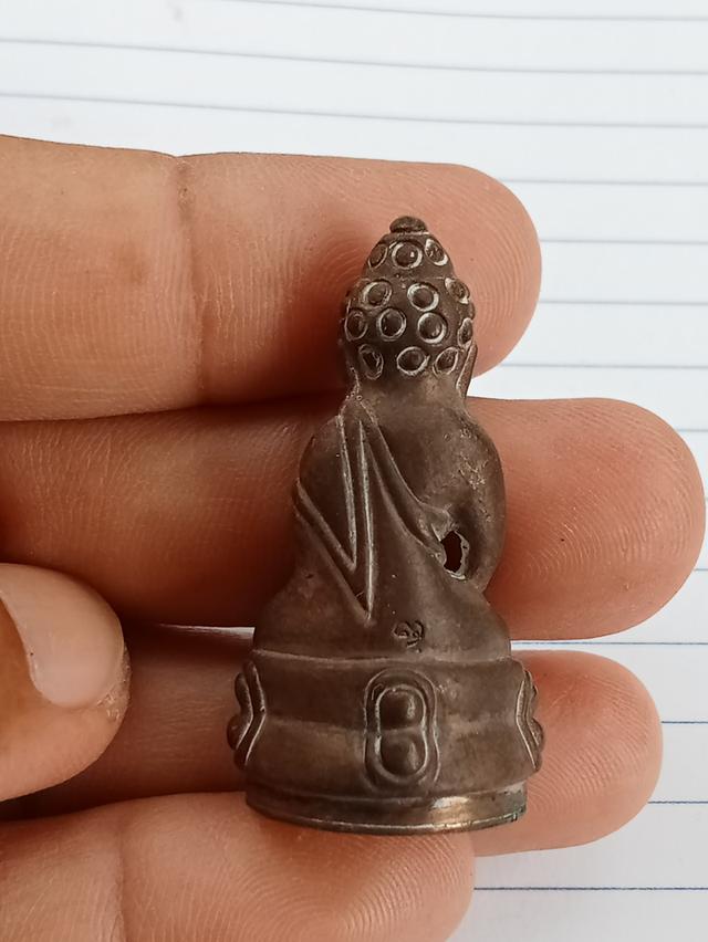 พระกริ่งวชิรมุนีสมเด็จพระพุทธพจนวชิรมุนีวัดเครือวัลย์พร้อมรอยจารโดยท่านเจ้าประคุณท่านจัดสร้างตามตำราวัดสุทัศน์เทพวรารามทุกประการ