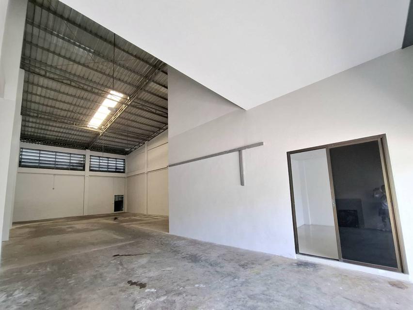 ให้เช่าโรงงานโกดังย่านแคราย-บางบอน5ซอย5 ใกล้วัดโพธิ์แจ้ ถ.เอกชัย 284 ตรม. 35000บ/ด. 8