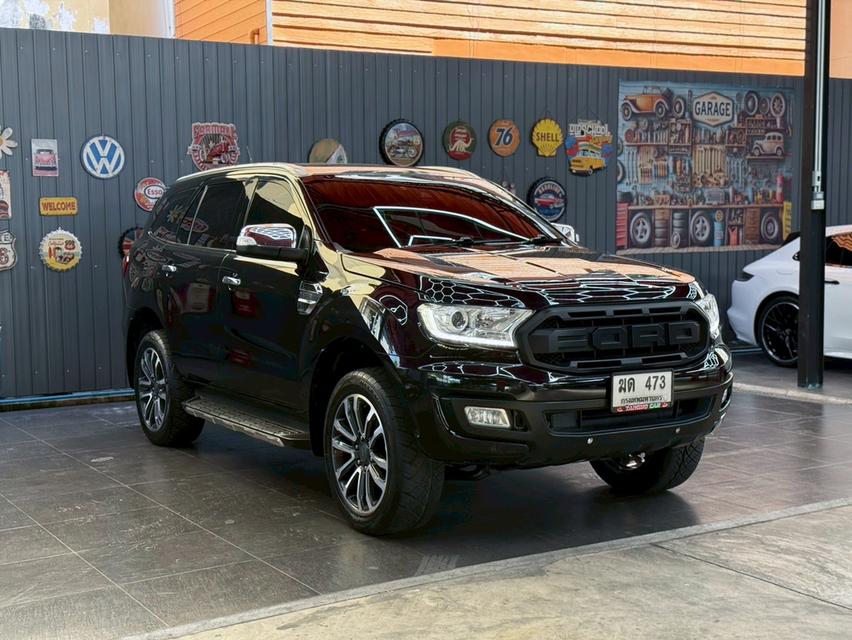รถครอบครัวดุดันไม่เกรงใจใคร ออพชั่นจัดเต็ม  FORD EVEREST 3.2 TITANIUM+ 4WD ปี2016 ตัวท็อปสุดของรุ่น