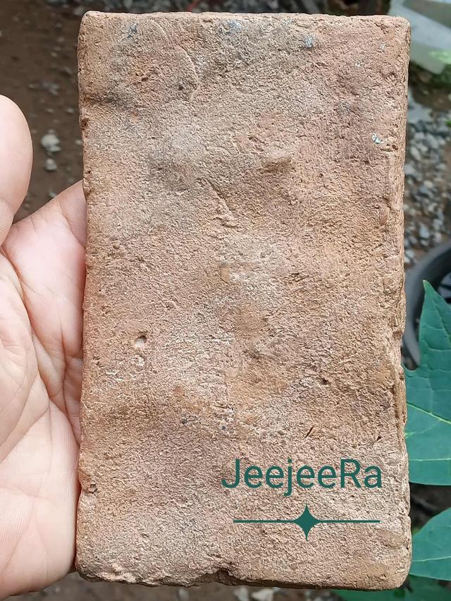 พระนาดูนพิมพ์นั่งเมือง