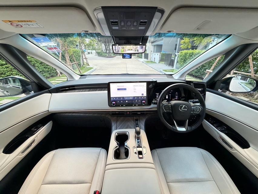 ปี 2024 Lexus LM350h 4 ที่นั่ง สีขาว Wrap สีพิเศษ รูปที่ 7