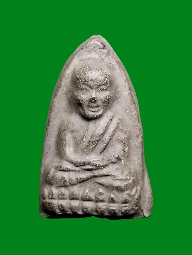 หลวงปู่ทวด วัดช้างให้ รุ่นอภินิหารย์ระเบิดด้าน ปี 2539 เนื้อว่าน