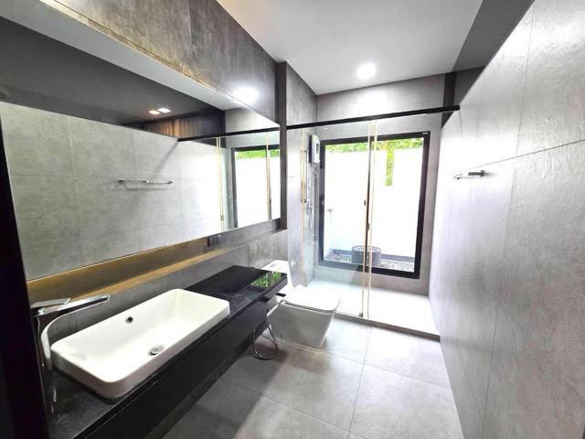 ให้เช่าทาวน์โฮมหรู VIVE Bangna KM.7 พร้อมเข้าอยู่เฟอร์นิเจอร์ครบ ใกล้ Mega Bangna Concordian International School 5