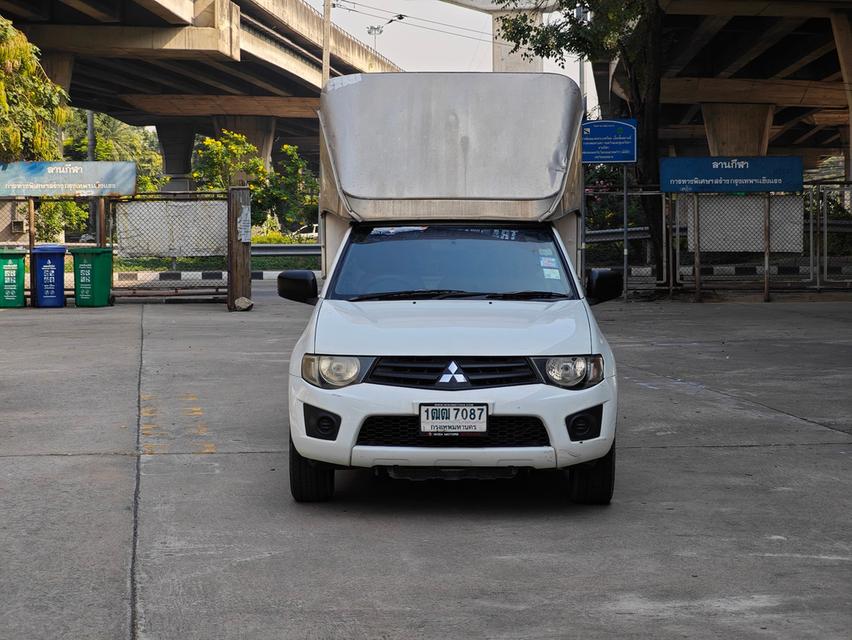 ขายรถ Mitsubishi Triton 2.4 หัวเดียว หลังคาสูง ปี 2015 สีขาว เกียร์ธรรมดา 2