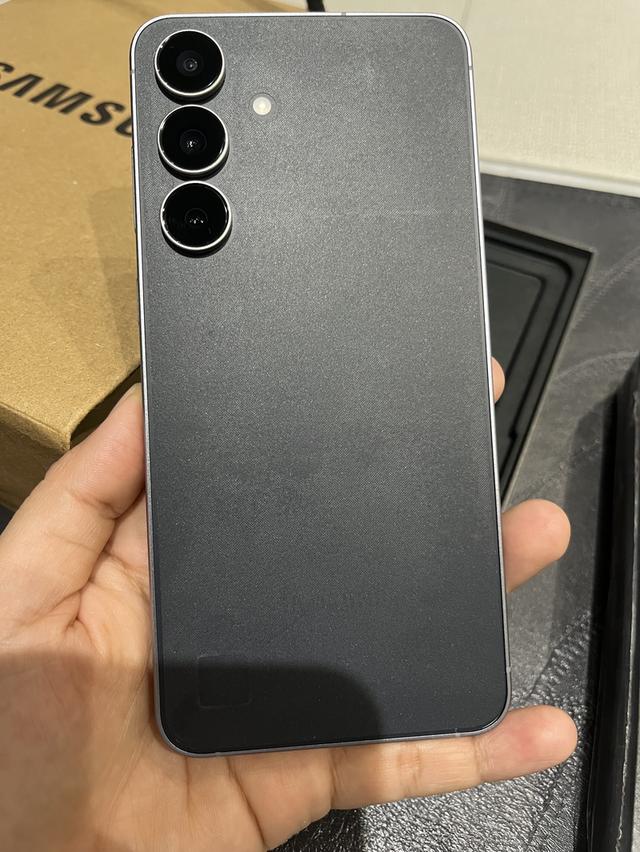 มือถือซัมซุง 25FE ความจุ 8/128