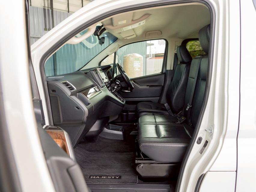 รหัสรถ 12AT5818 TOYOTA MAJESTY 2.8 Premium | ปีจด : 2021 14
