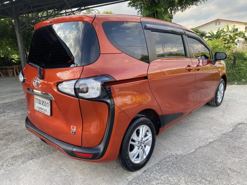 Toyota Seinta 1.5 G auto ไมล์หลักหมื่น