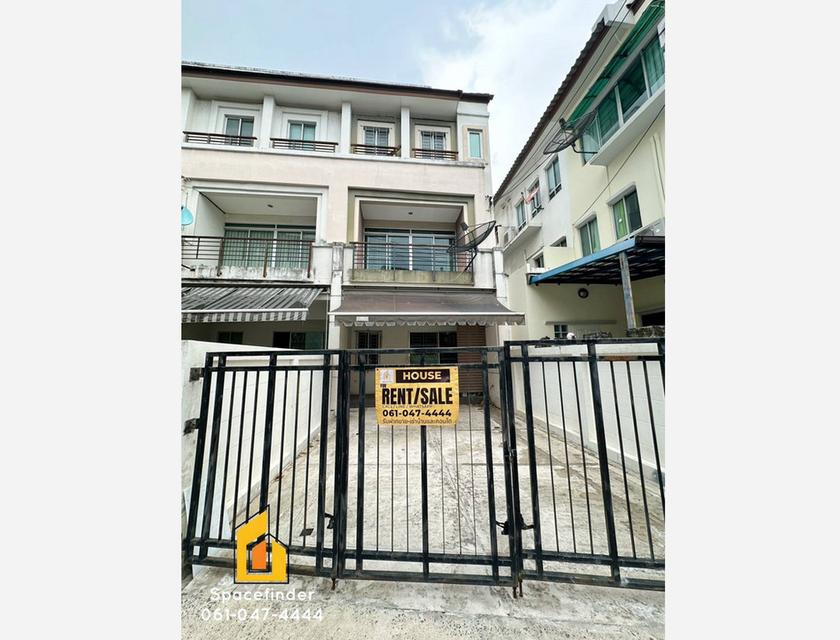 บ้านกลางเมือง สวิสทาวน์ เกษตร-นวมินทร์ ทาวน์โฮมแปลงมุม 30.2 ตารางวา 3 ห้องนอน 3 ห้องน้ำ ใกล้นวมินทร์ ซิตี้ อเวนิว 2