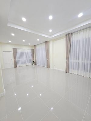 ขายถูก  บ้าน 2 ชั้น ม.พัฒนาสิริ เดอะไพร์ด 38.3 ตร.วา 3 นอน 3 น้ำ รีโนเวทใหม่ พร้อมอยู่ ใกล้แฟชั่นไอส์แลนด์  094-429-7915 (เปิ้ล) 2