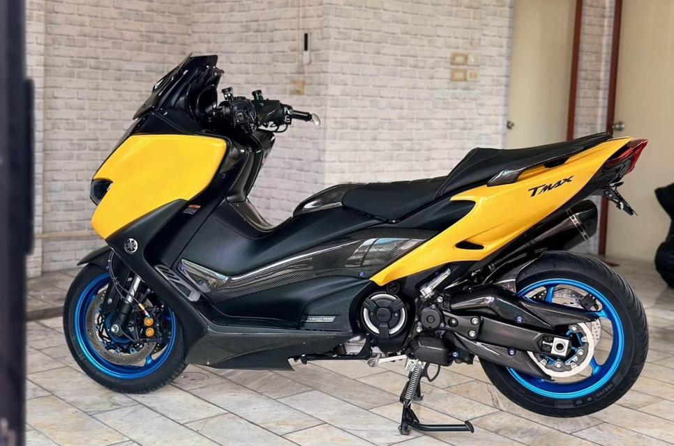 Yamaha TMAX ปี 2020 สีเหลืองสวย 2