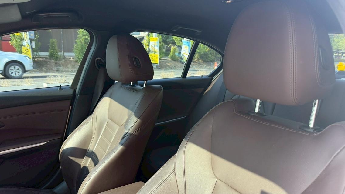 รหัสรถ KPV7696 2023 BMW 320d M SPORT รูปที่ 14