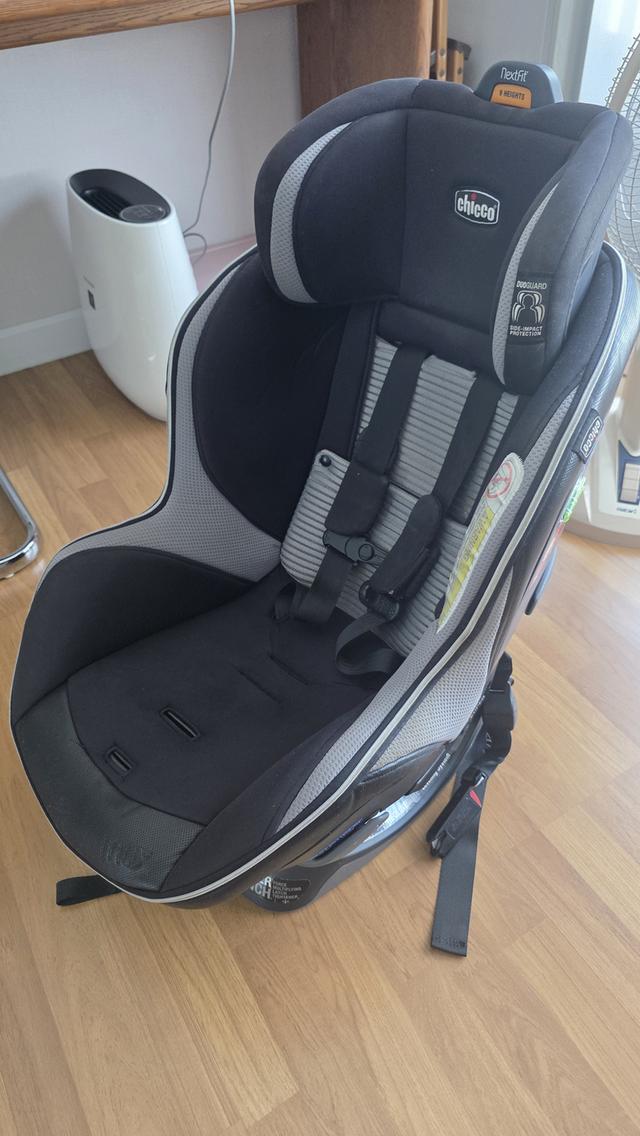 ขาย Carseat ยี่ห้อ Chicco สภาพดีมาก