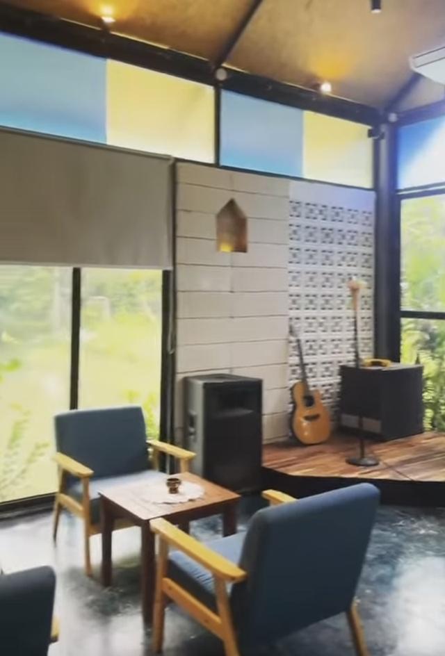 ขายบ้านพร้อมกิจการร้านกาแฟ ห้องพักออนเซน บนเนื้อที่ 4 ไร่ 3