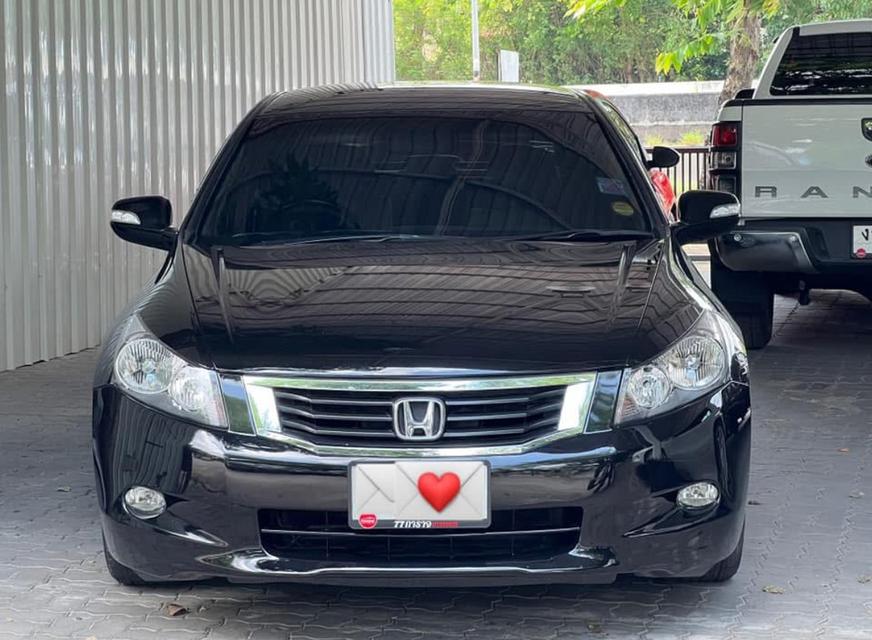 Honda Accord ปี 2010 สีดำ 3