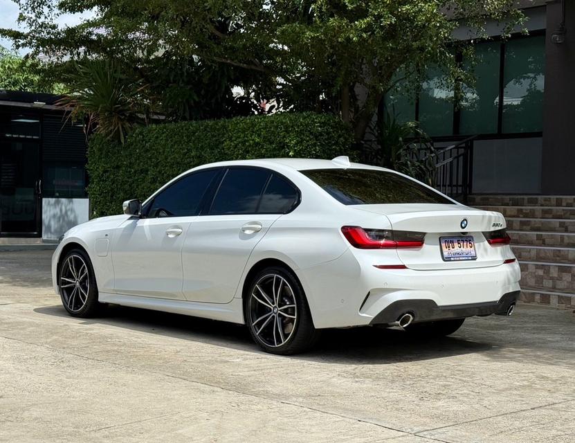 2021 BMW 330e MSPORT G20 รถมือเดียวออกป้ายแดง รถวิ่งน้อย เข้าศูนย์ทุกระยะ รถไม่เคยมีอุบัติเหตุครับ รูปที่ 6