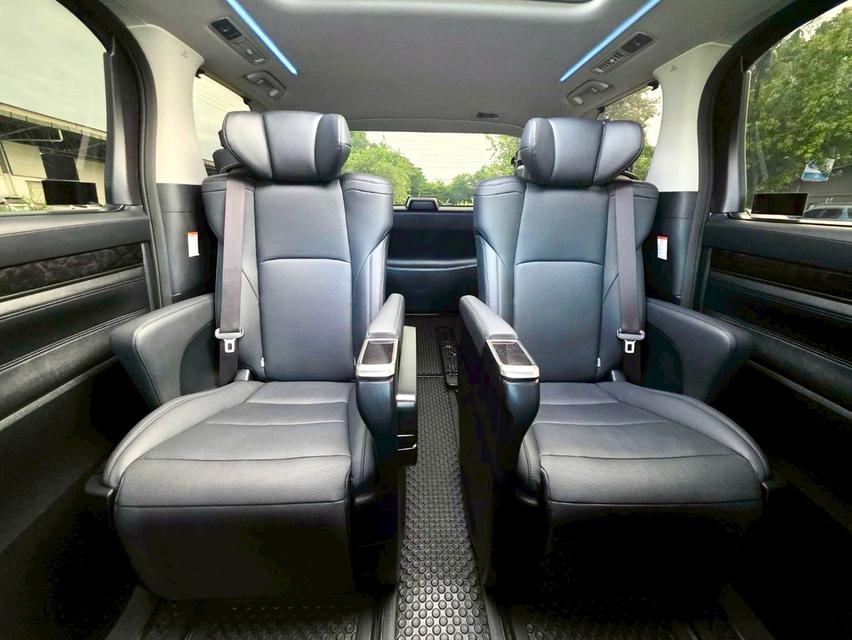 Toyota ALPHARD SRC E-Four ดำ ปี 2022 ไมล์ 57,000 กม.  14