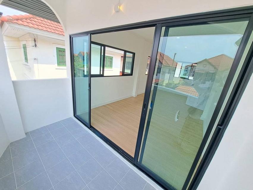 ขายบ้าน พร้อมอยู่ รีโนเวทใหม่ทั้งหลัง หมู่บ้านทวีทอง3 หนองแขม 8