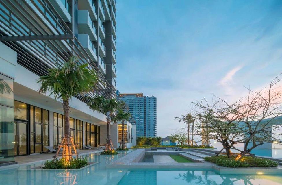 Selling Aeras Beachfront 5.6 million 16