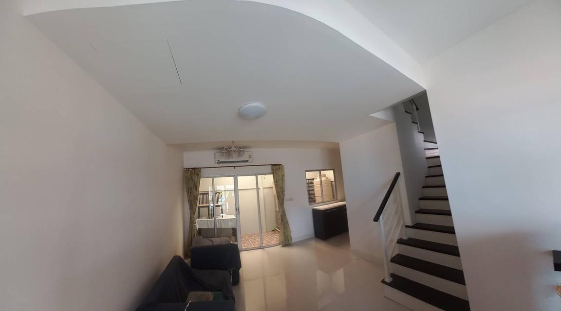 ให้เช่าทาวเฮ้าส์ หมู่บ้านเดอะคอนเน็ค ซอยสุขสวัสดิ์ 26 ถนนสุขสวัสดิ์  10,000 บาท/เดือน  ติดต่อ 0868829426 2