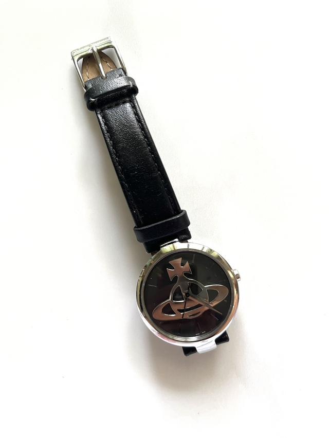 นาฬิกา Vivienne Westwood