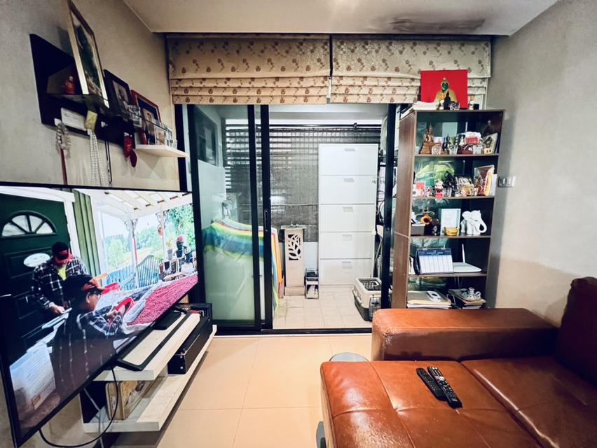 ขายห้องวิวโล่ง ห้องใหญ่อยู่สบาย ราคานี้หายากในย่านรัชดา 6