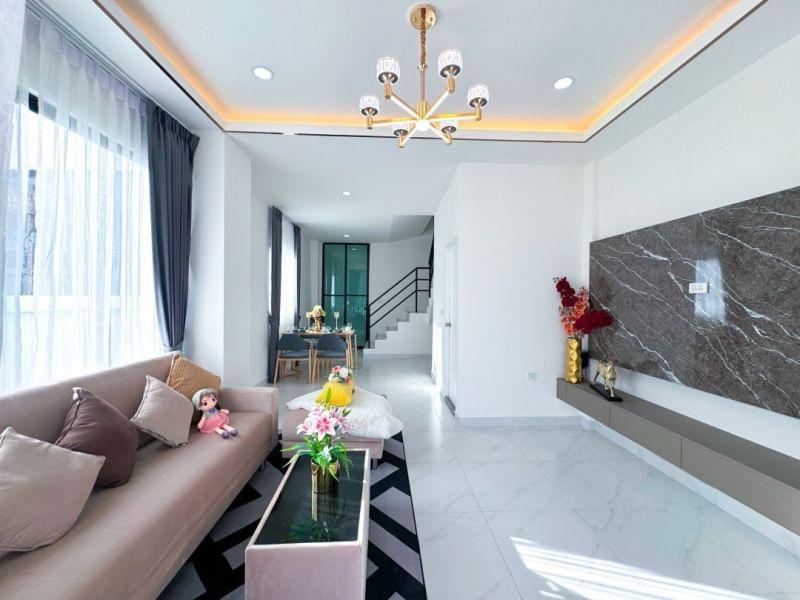 โครงการ GRAND TOWNHOME สไตล์ยุโรป 2ชั้น   3