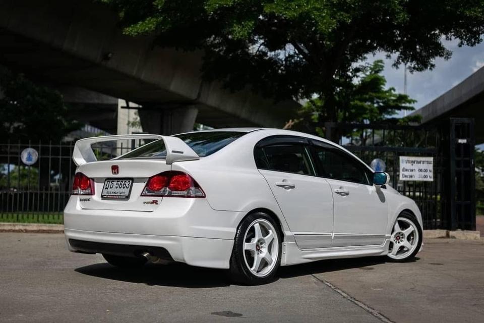 ขายรถมือสอง Honda Civic FD 1.8 E ปี 2009 แต่งรอบคันจัดเต็ม 5