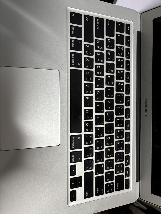 MacBook core i3  3