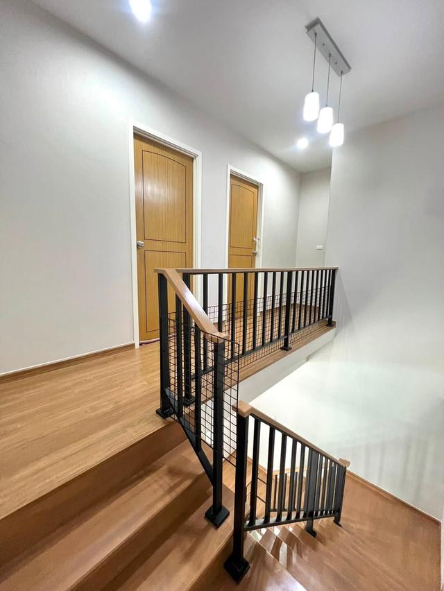 ให้เช่าบ้านทาวน์โฮม 3 ชั้น หมู่บ้านโครงการ สิริเฮ้าท์ รัชดา 18 SIRIHOUSE (หลังมุม)ใจกลางรัชดา-ลาดพร้าว 13