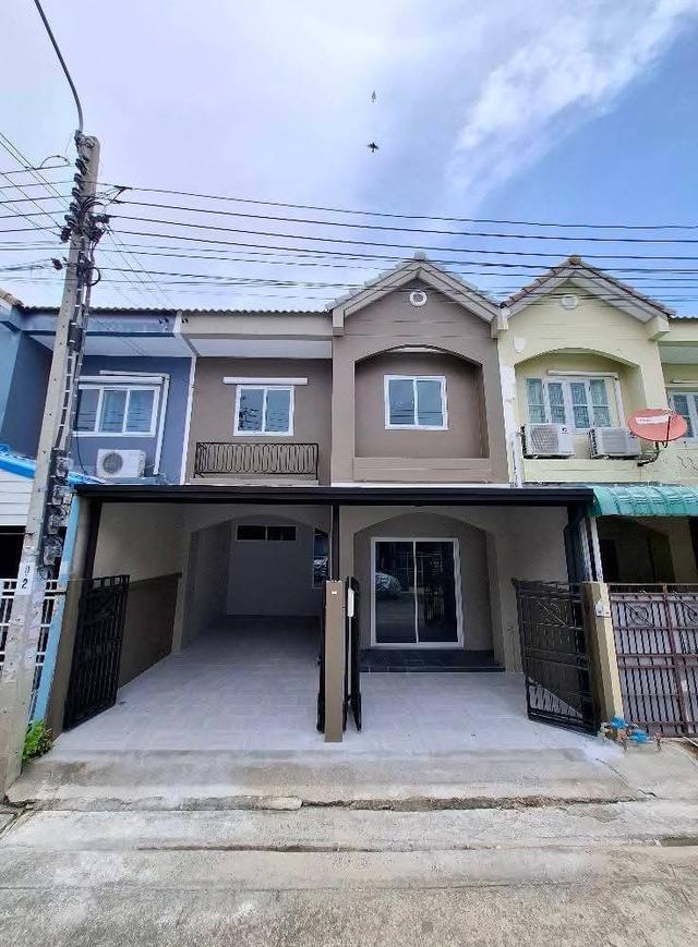 หมู่บ้านบัวทองธานี