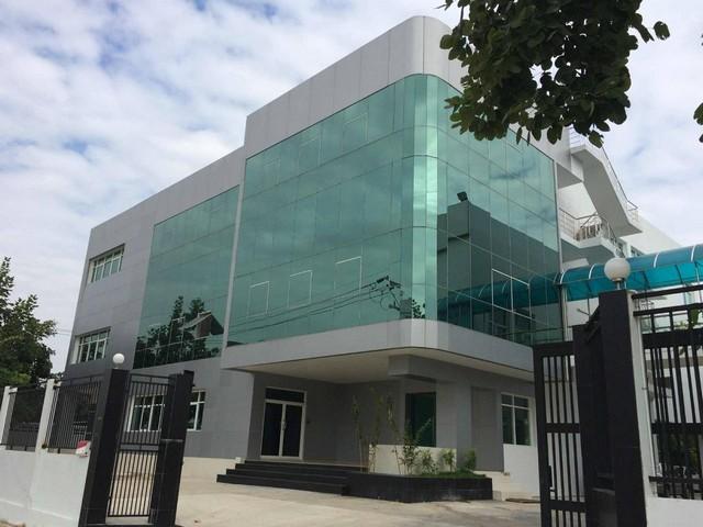 รหัสC7069 ให้เช่าอาคารสำนักงาน 3ชั้นขนาดใหญ่ ที่จอดรถ 65 คัน ย่านถนนเสรีไทย ใกล้เดอะมอลล์บางกะปิ 1