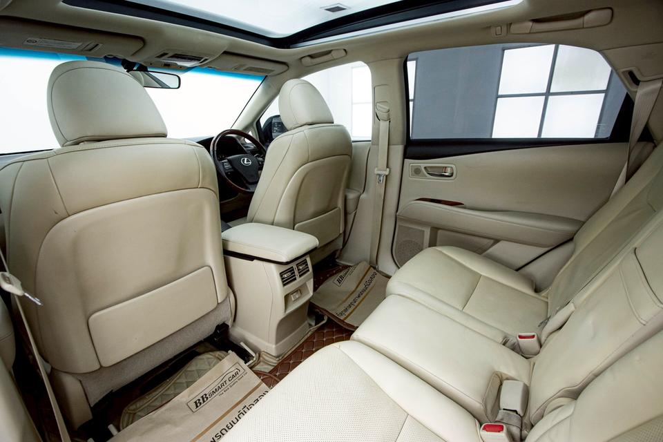 LEXUS RX270 2.7 PREMIUM 2012 18