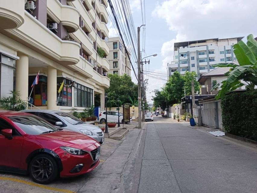 คอนโดห้องมุม ย่านรัชดา 17 ย่านอินทมระ 49 14